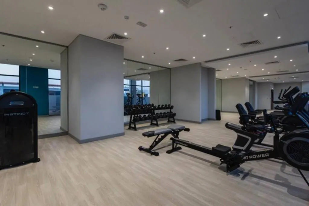 Apartment Brand New Studio Near Downtown Dubai