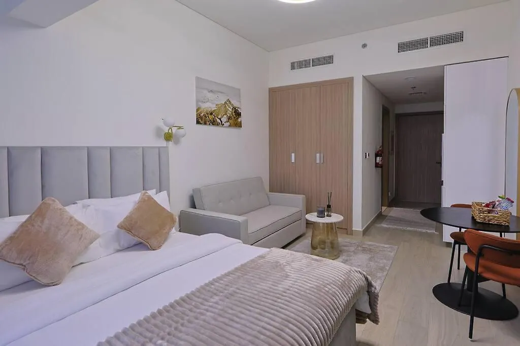 Brand New Studio Near Downtown Dubai Daire